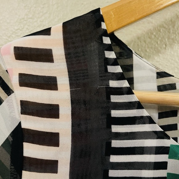 Worthington Long Sleeve Blouse Semi- Sheer Multi Color Geometric Artsy Boho Sz M - Picture 8 of 9